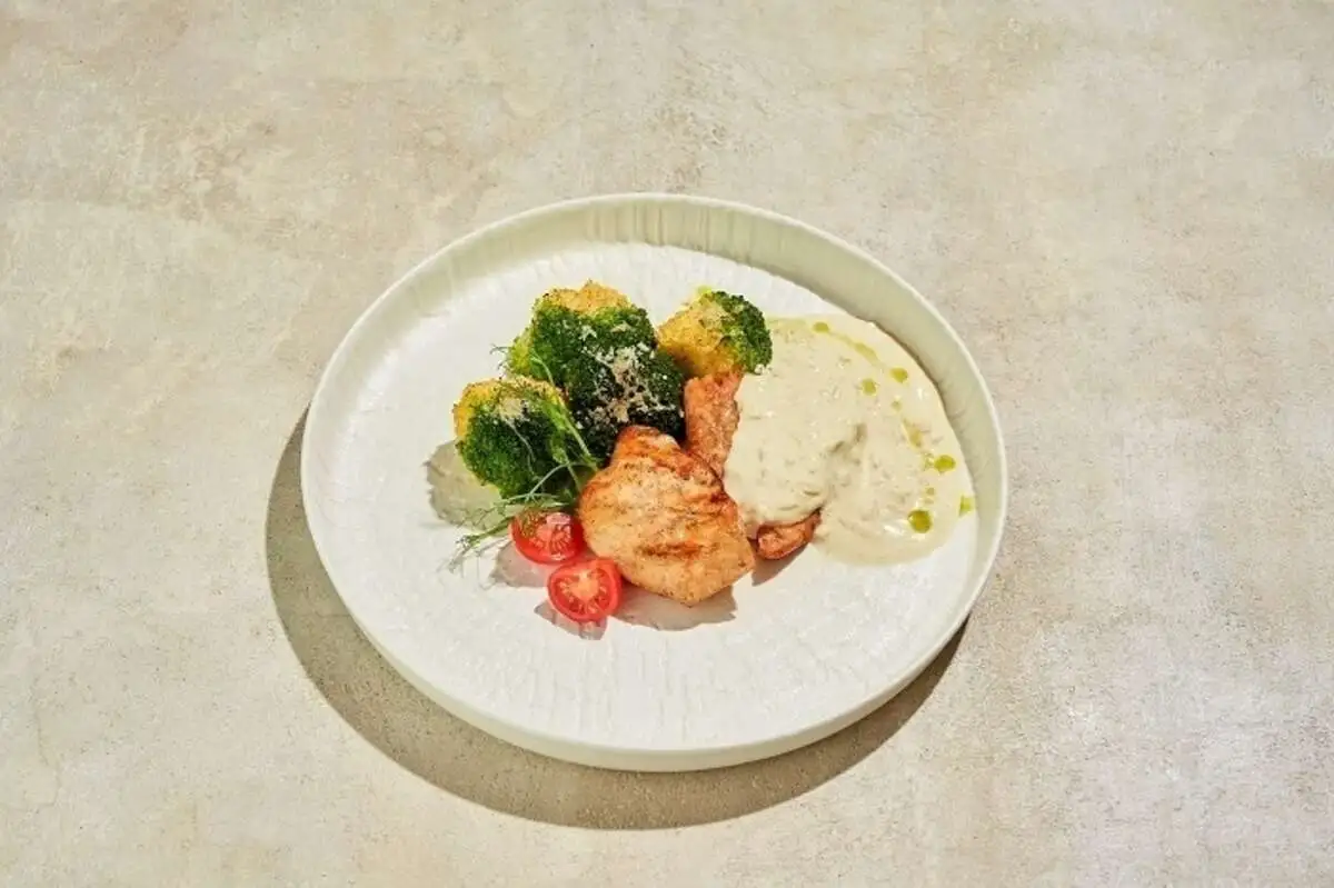 Куриная грудка с горчичным соусом