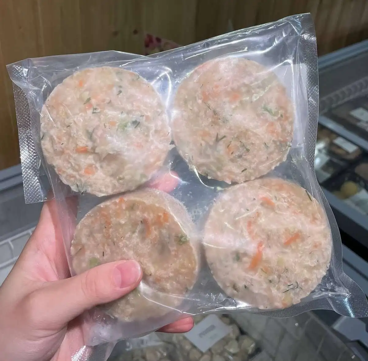 Биточки из курицы с капустой