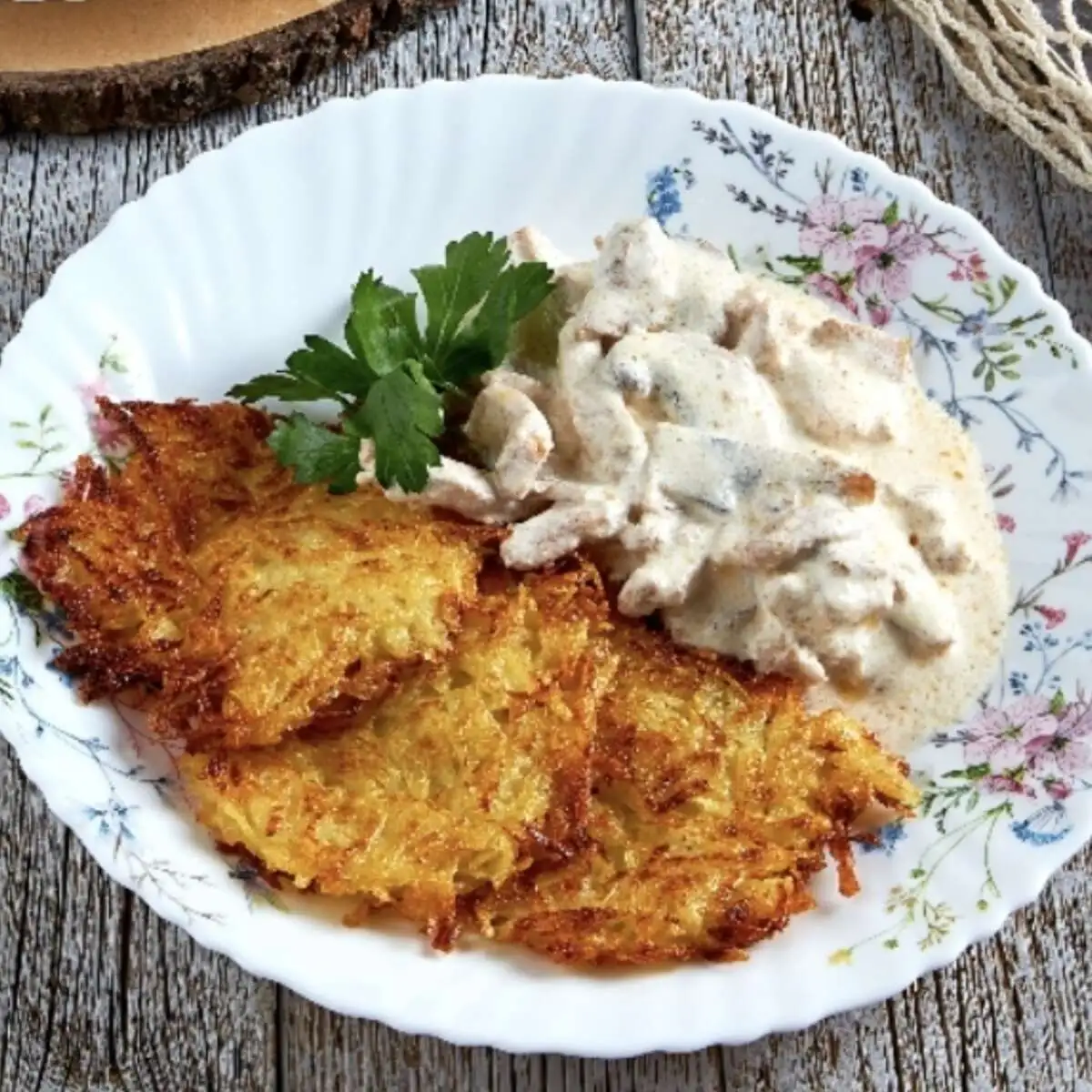 Драники с курицей