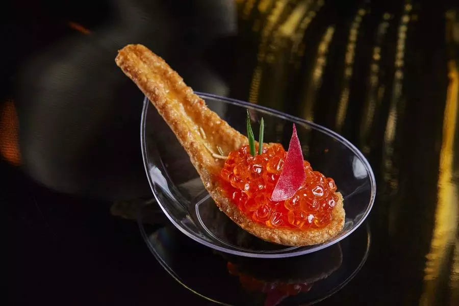 Канапе с красной икрой (Турандот)