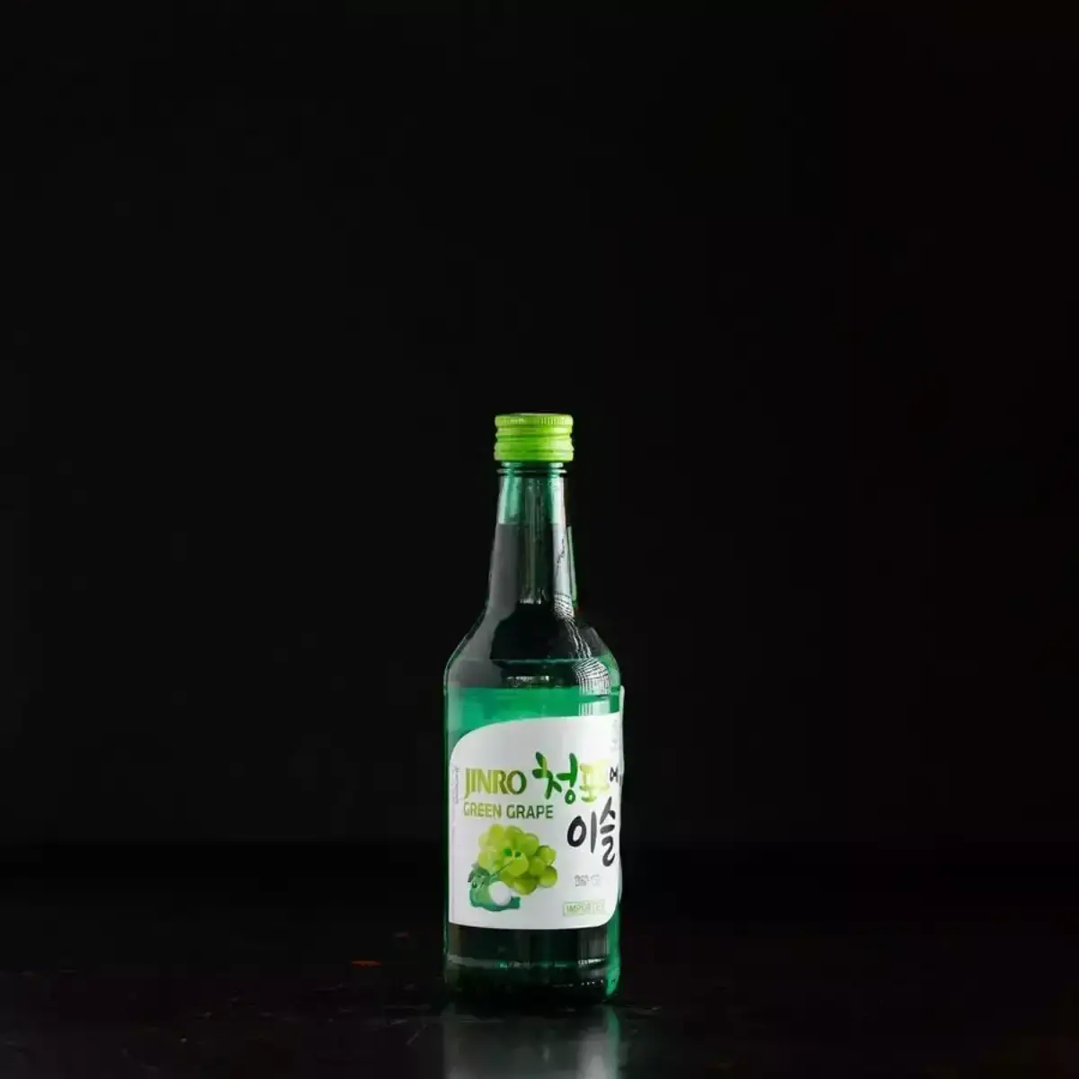 Soju Jinro Grape 40 ml, Korea 