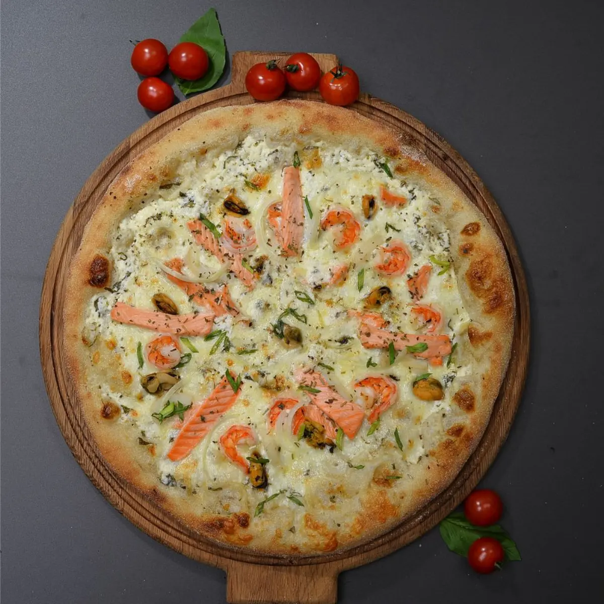 Пицца с морепродуктами (30 см.)