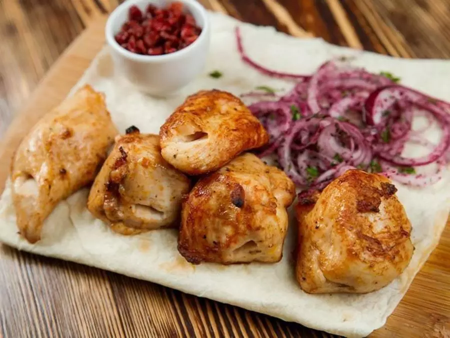 шашлык из куры (филе)